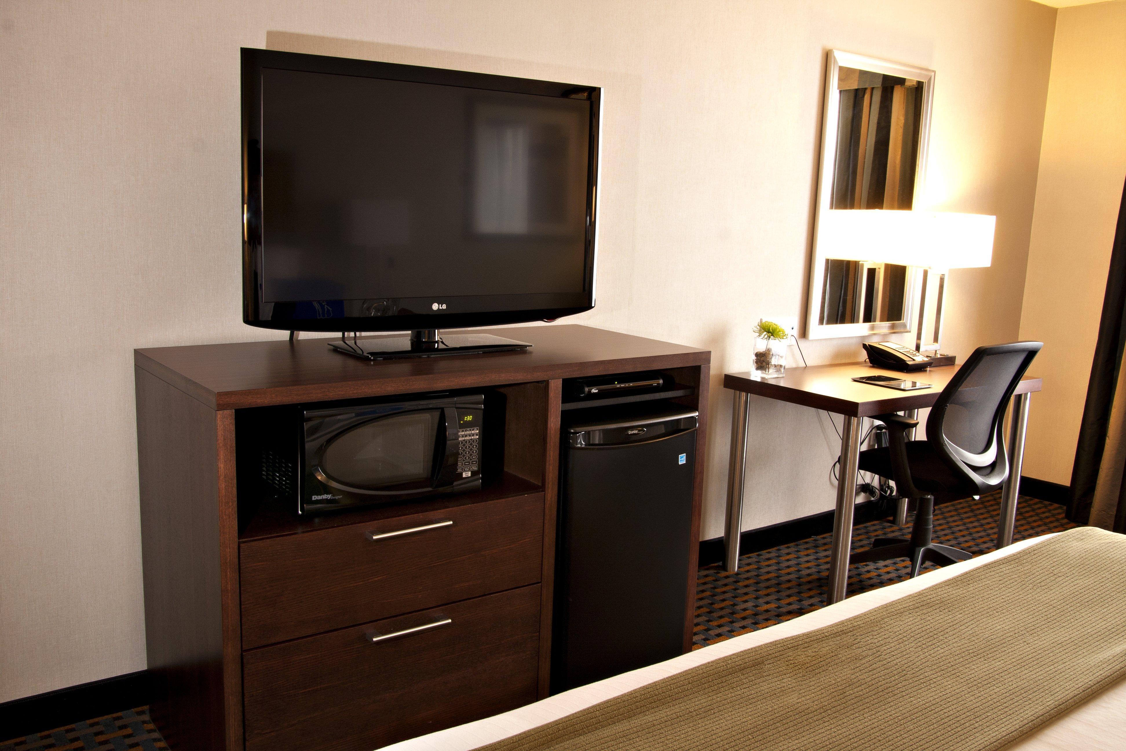 Holiday Inn Express Pembroke By Ihg Kültér fotó